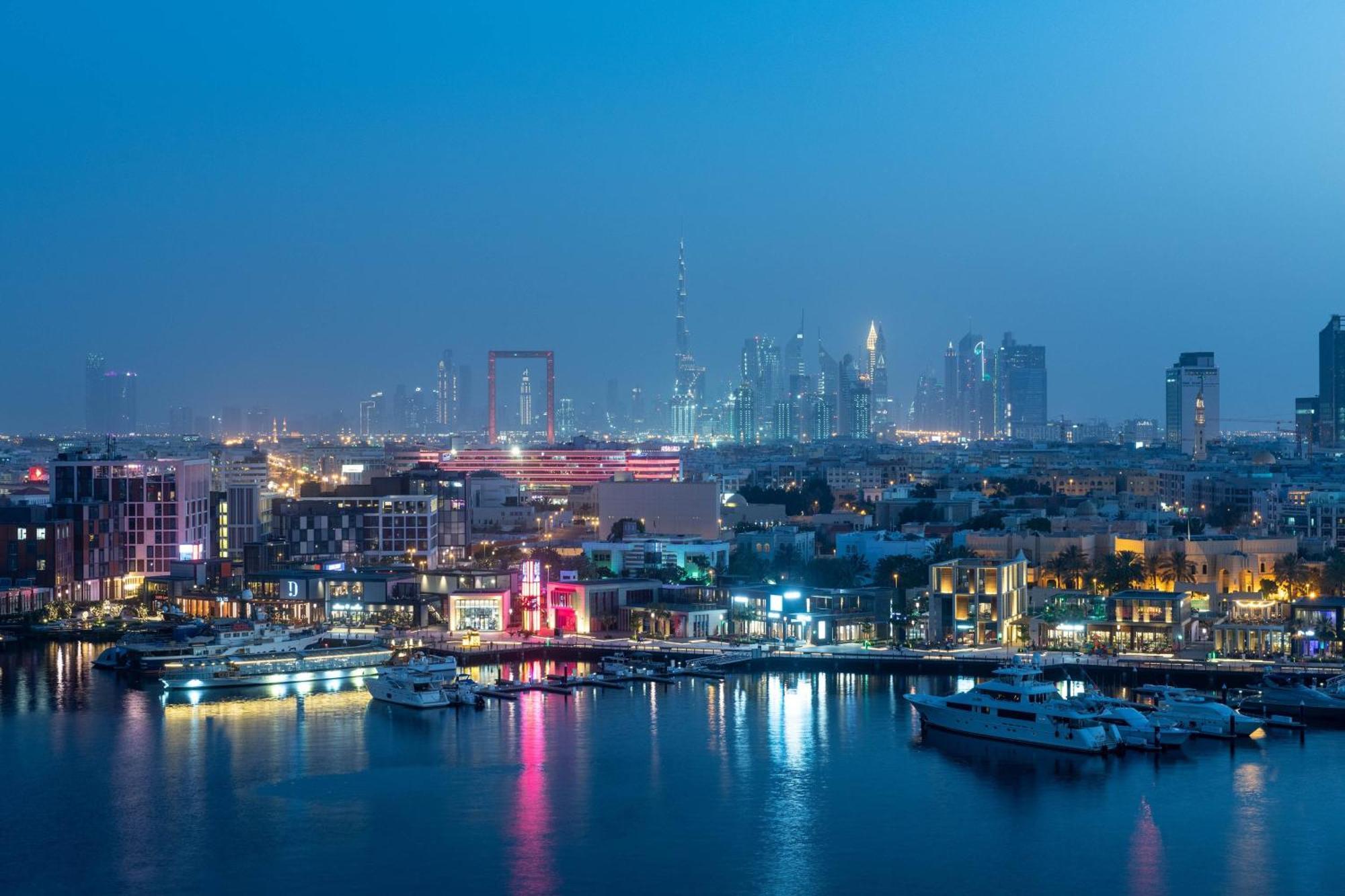 Sheraton Dubai Creek Hotel & Towers Bagian luar foto Dubai Marina